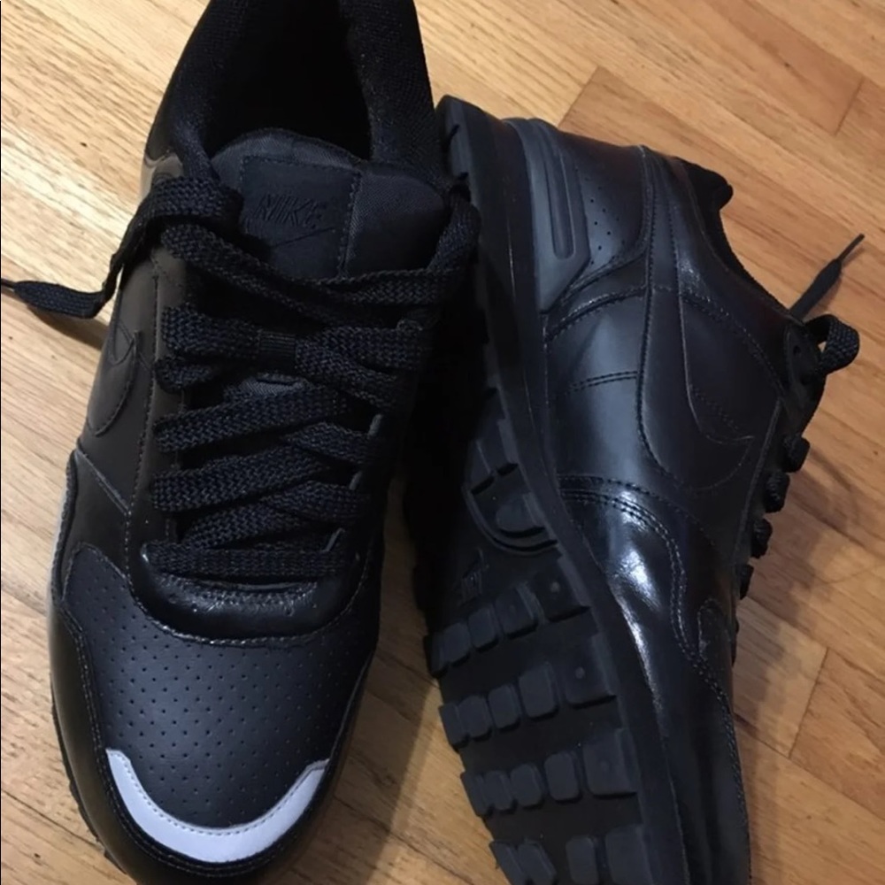 COPY - Nike air max black size 11